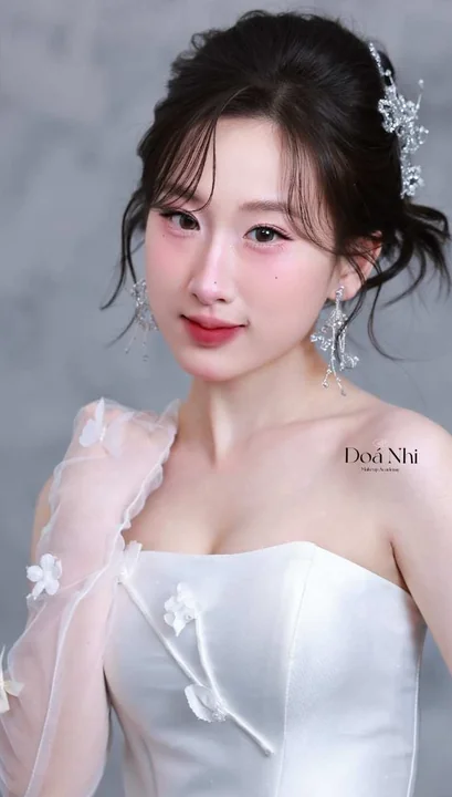 Trang điểm cô dâu Đoá Nhi 5