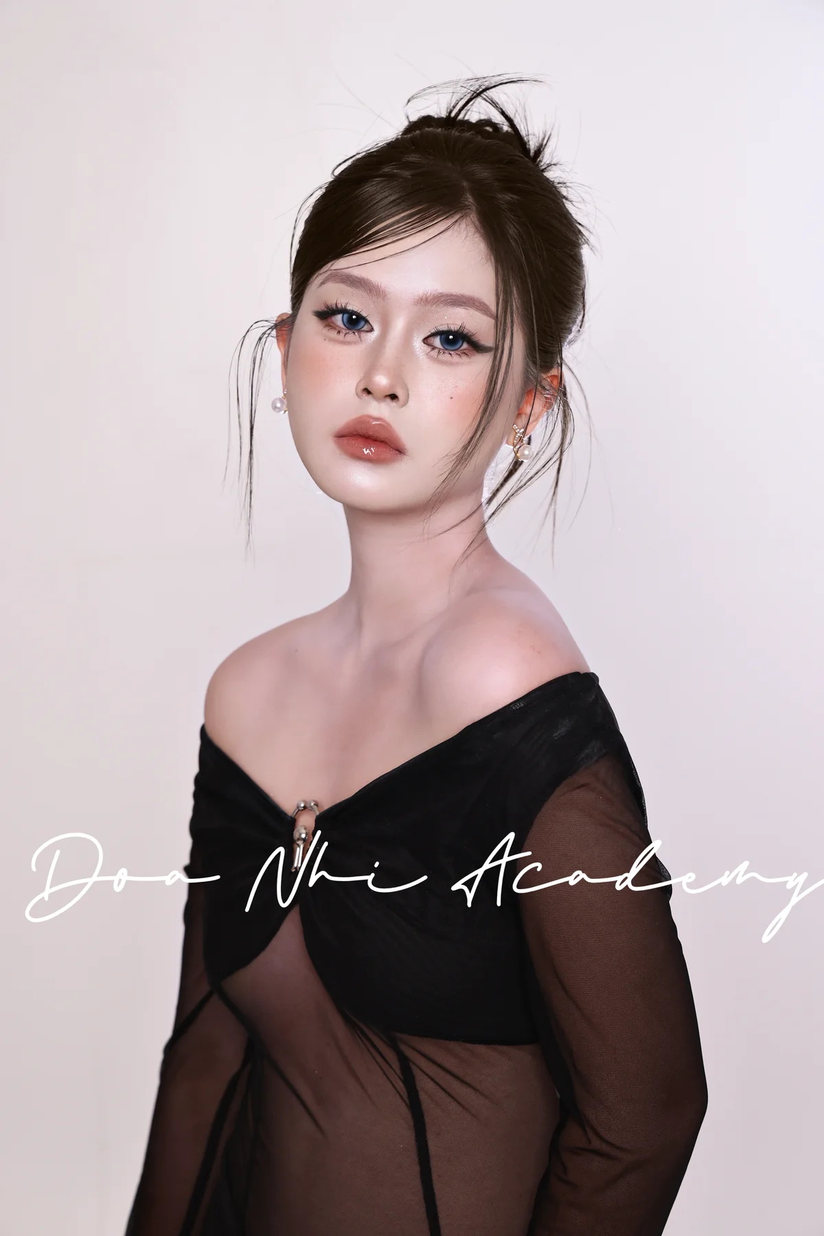 makeup cô dâu tone thái - Doa Nhi Studio
